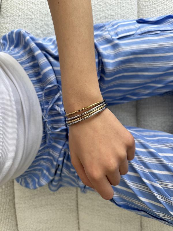 Avera Paris Hinged Bangle Bracelet
