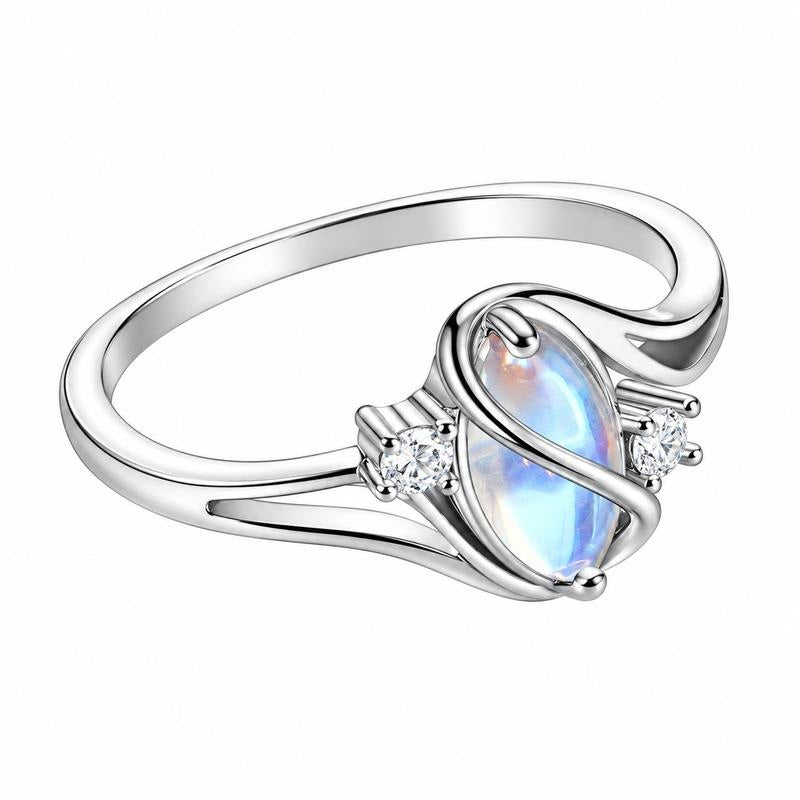 Avera Paris™ Moonstone Ring