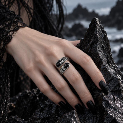 Avera Paris™ Moonstone Thumb Ring