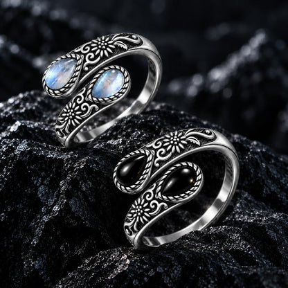 Avera Paris™ Moonstone Thumb Ring