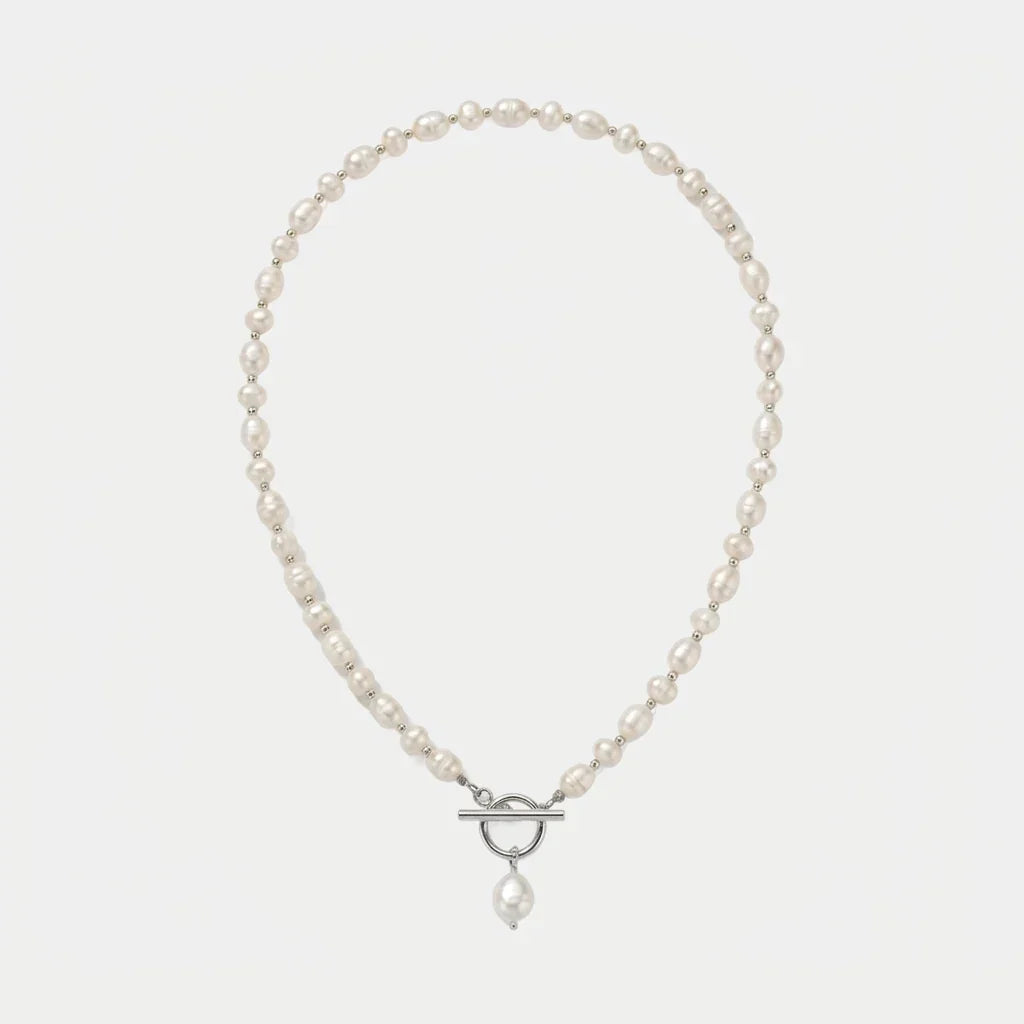 Classic Pearl Necklace
