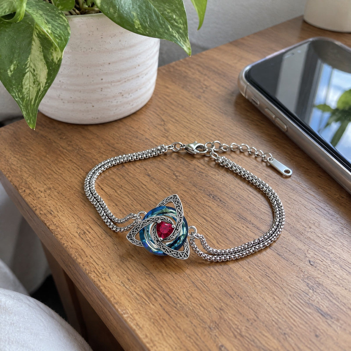 Avera Paris™ Witch Knot Birthstone Bracelet